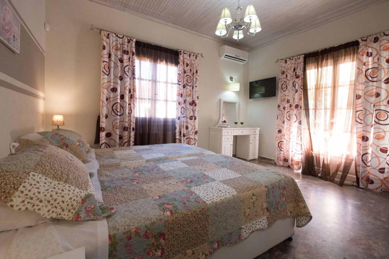 Villa Zapphira Peritheia Corfu Eksteriør billede