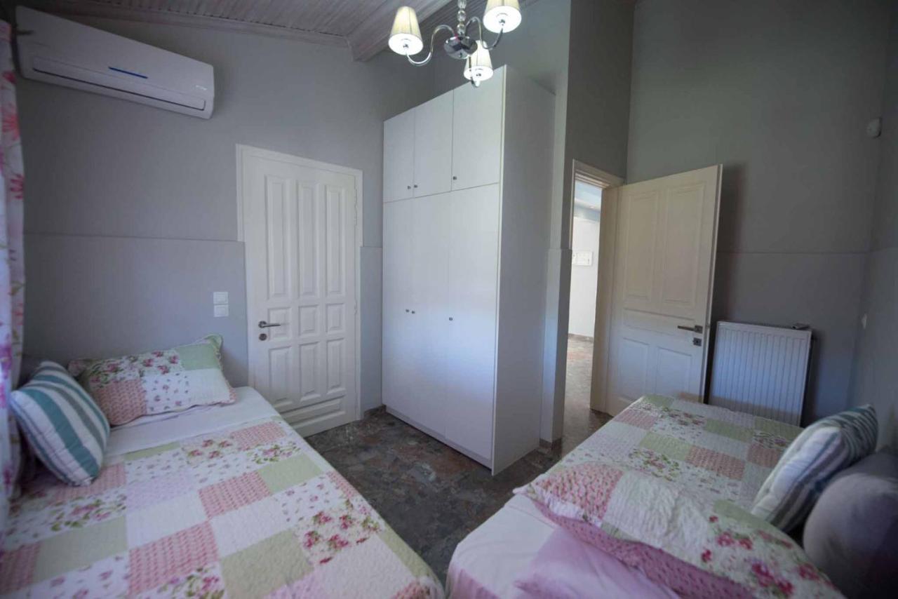 Villa Zapphira Peritheia Corfu Eksteriør billede