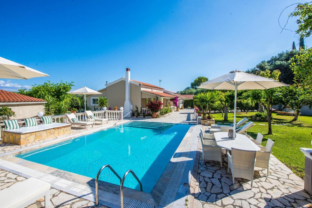 Villa Zapphira Peritheia Corfu Eksteriør billede