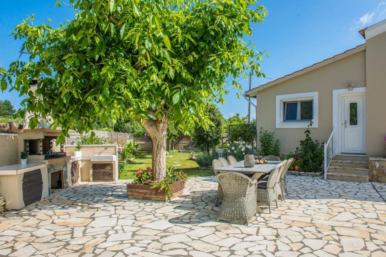 Villa Zapphira Peritheia Corfu Eksteriør billede