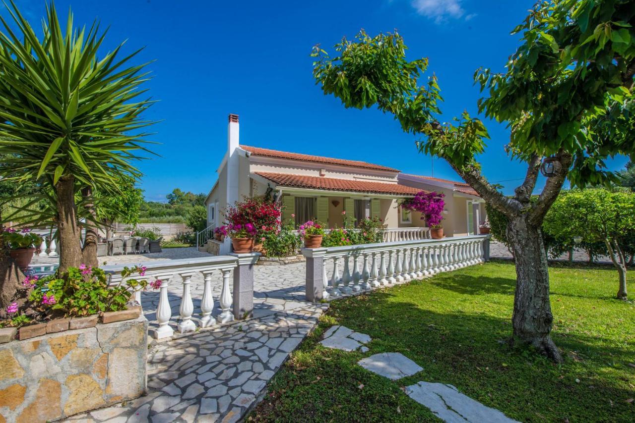 Villa Zapphira Peritheia Corfu Eksteriør billede